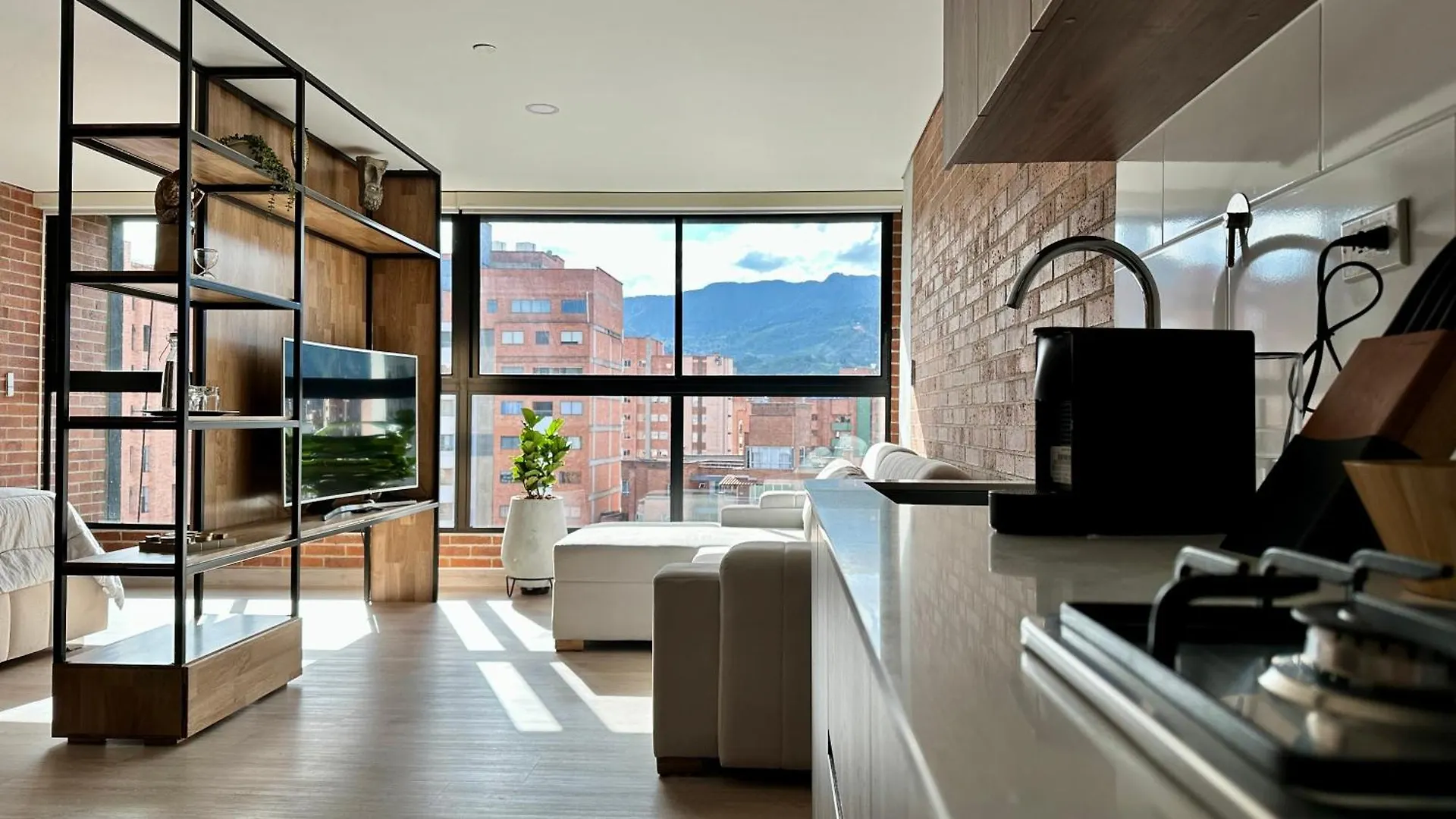 Prime Location In Laureles With Ac & View Apartment Medellin Colombia