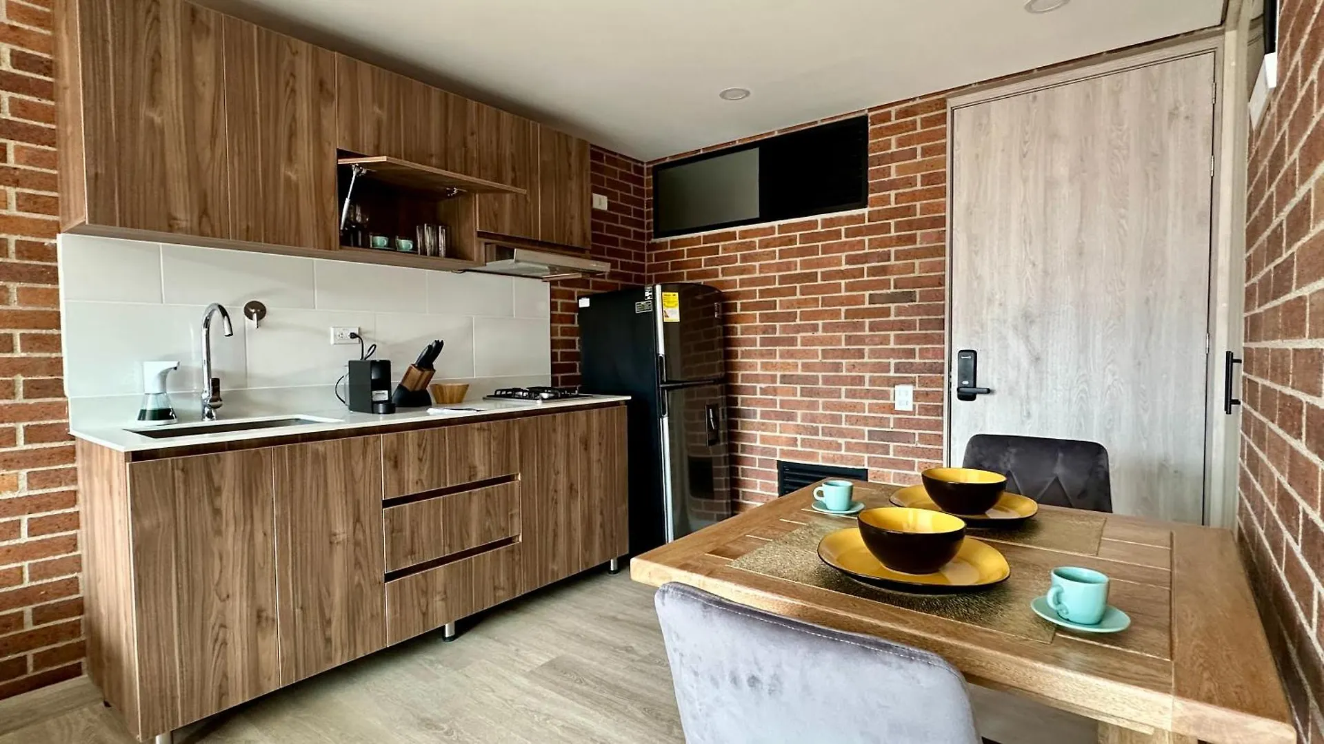 Prime Location In Laureles With Ac & View Apartment Medellin Colombia