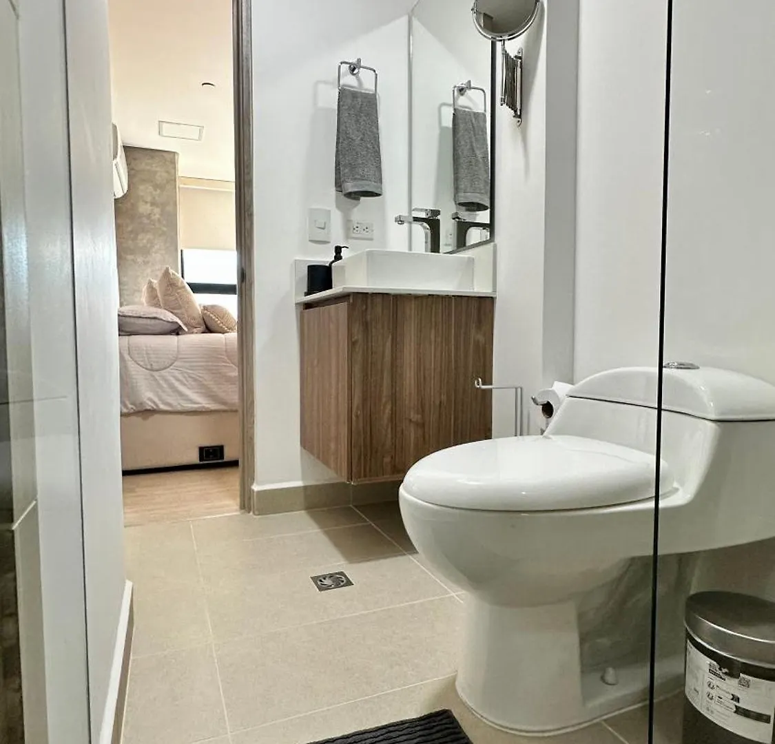 شقة Prime Location In Laureles With Ac & View ميديلين